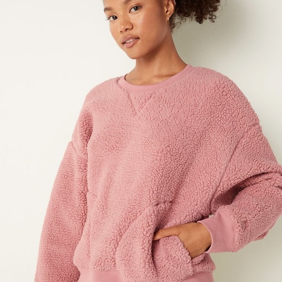 ⭐️ Victoria’s Secret PINK Sherpa Crew Sweatshirt in Damsel Pink EXTRA SMALL - Picture 4 of 16
